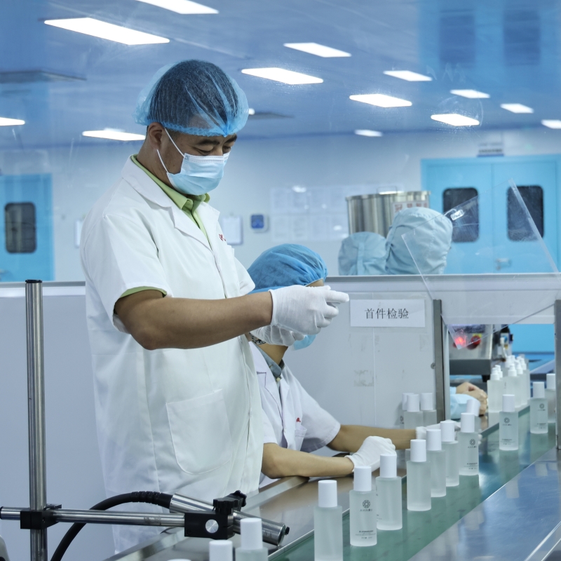 时代顺成爱心梦缘杨厂长：一瓶DNA钠精华背后的“较真”制造